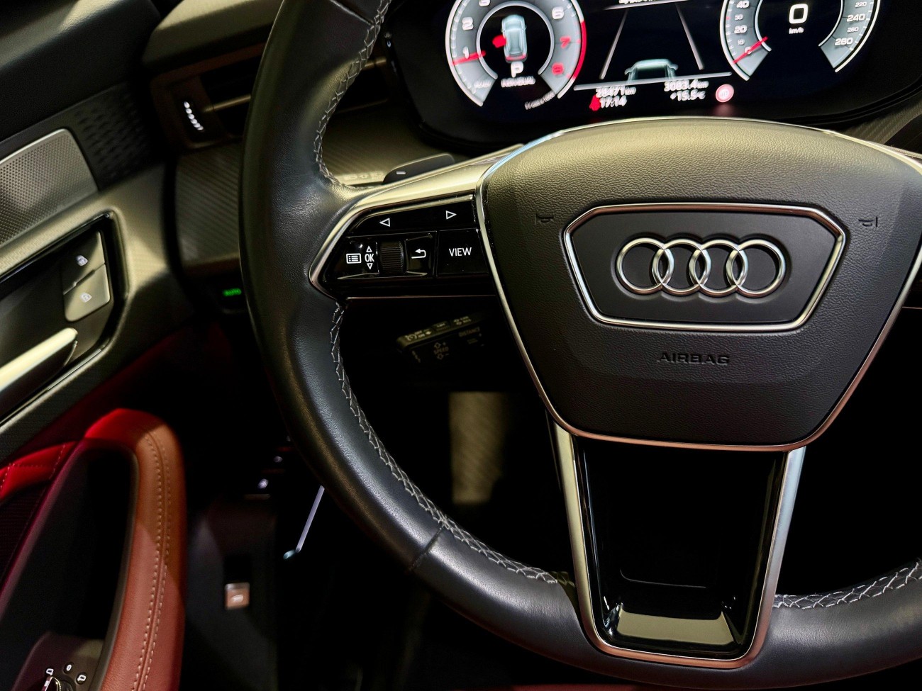Audi Q6 45 TFSI 2024