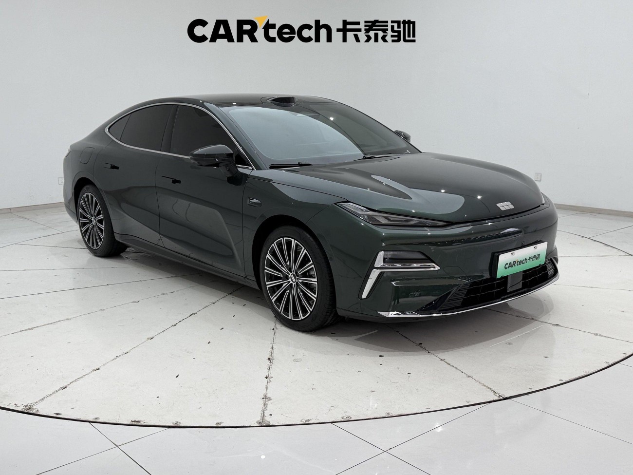 Geely Galaxy 8 2025