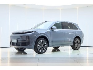 Li Auto L8 2025