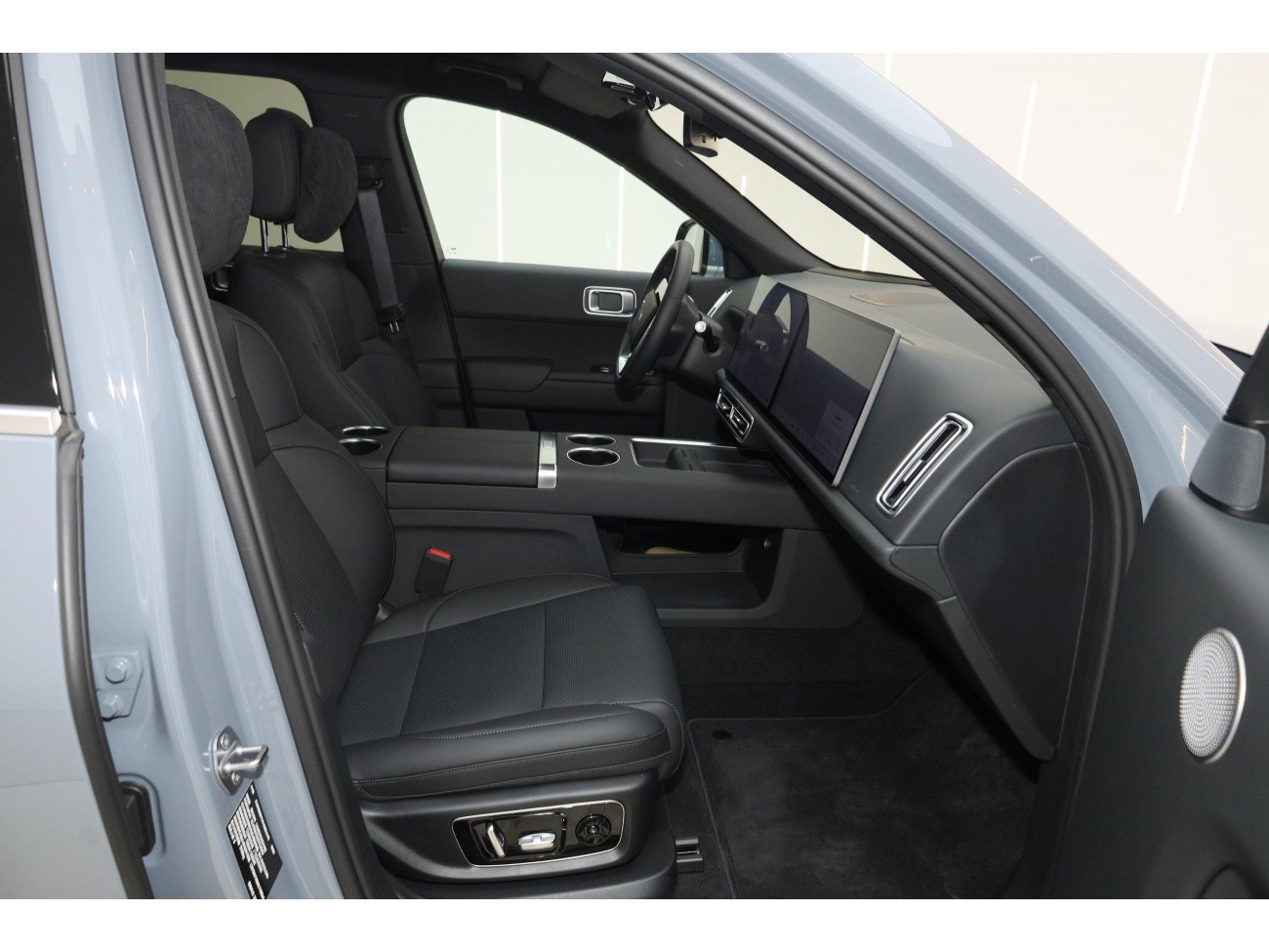 Li Auto L8 2025
