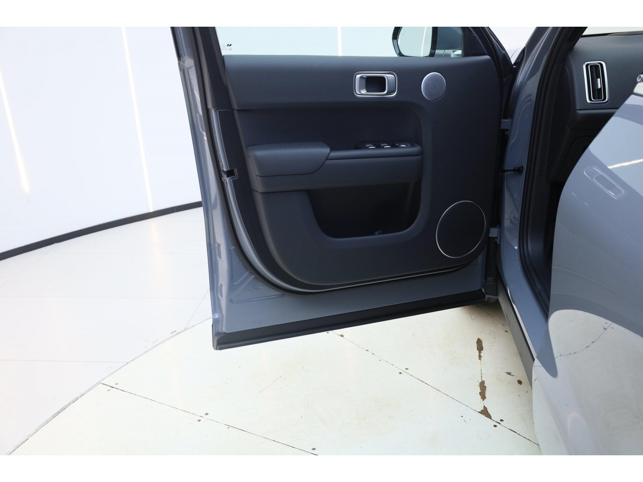 Li Auto L8 2025