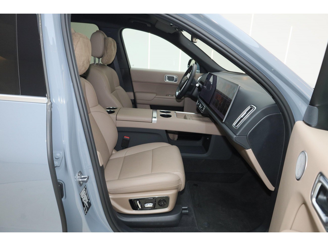 Li Auto L8 2025