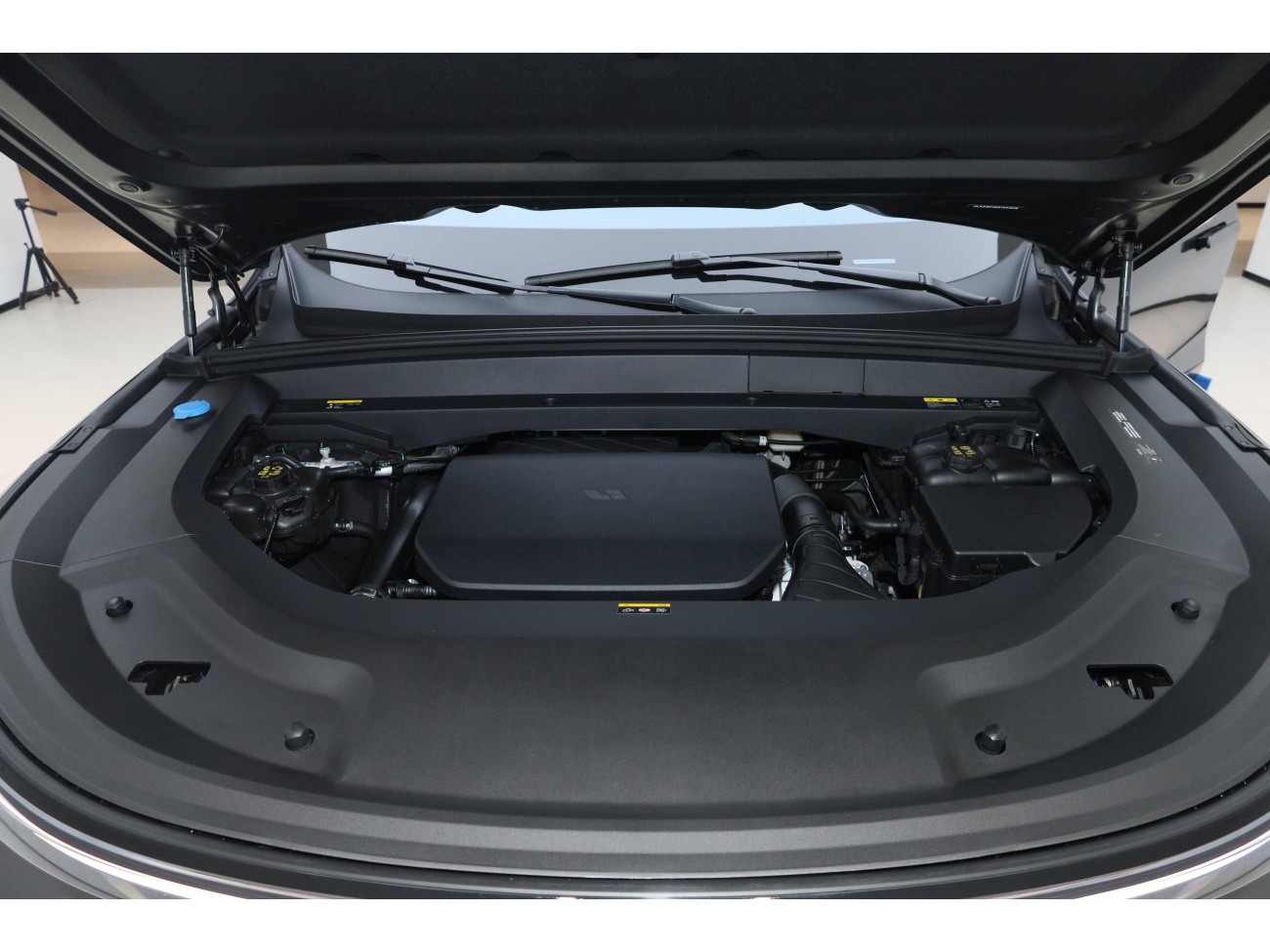 Li Auto L8 2025