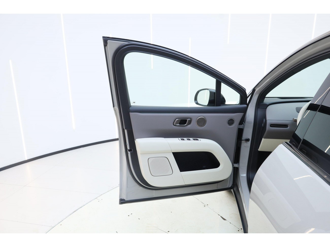 Li Auto i6 2025