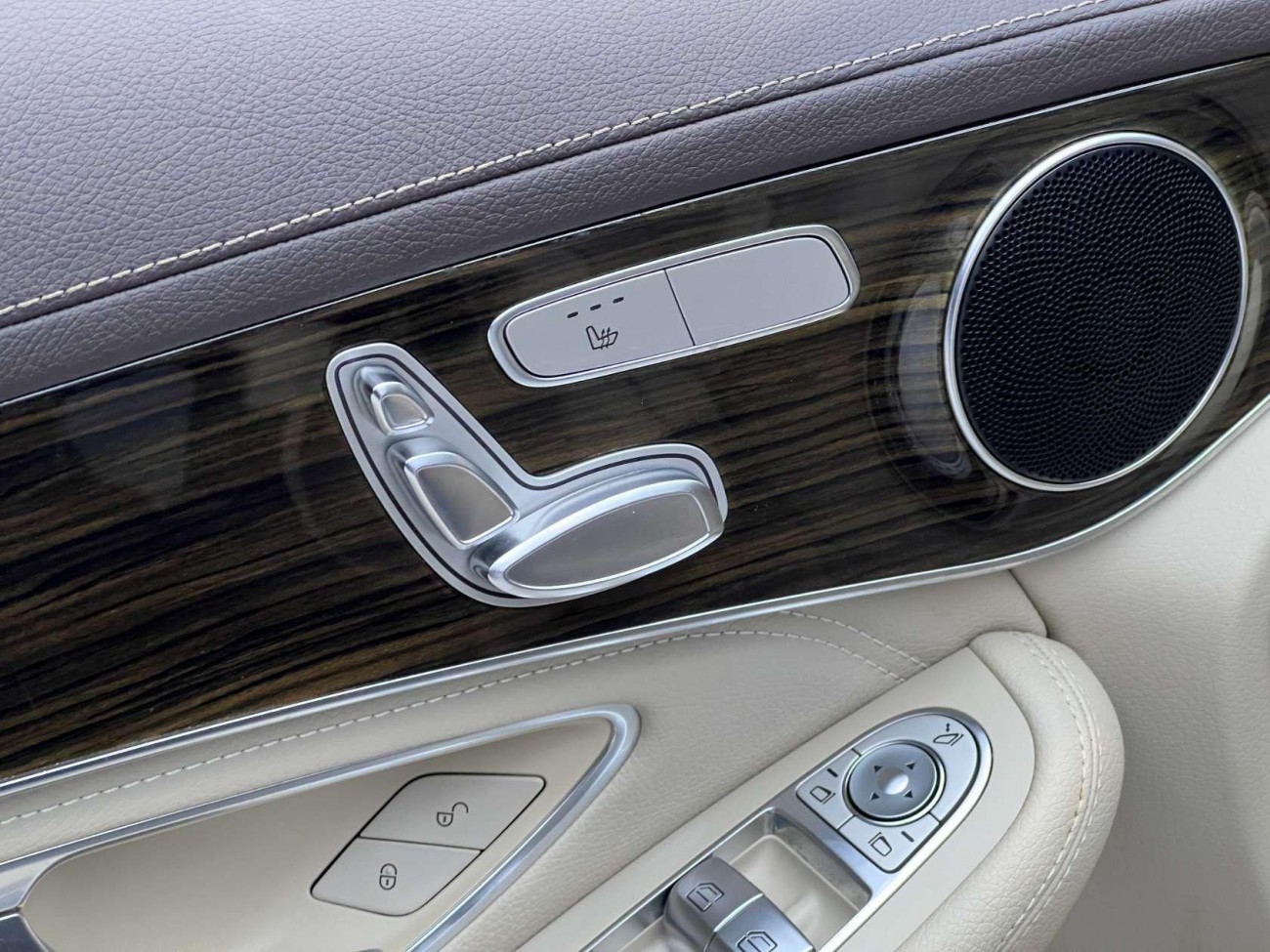 Mercedes-Benz GLC 260 L 2019