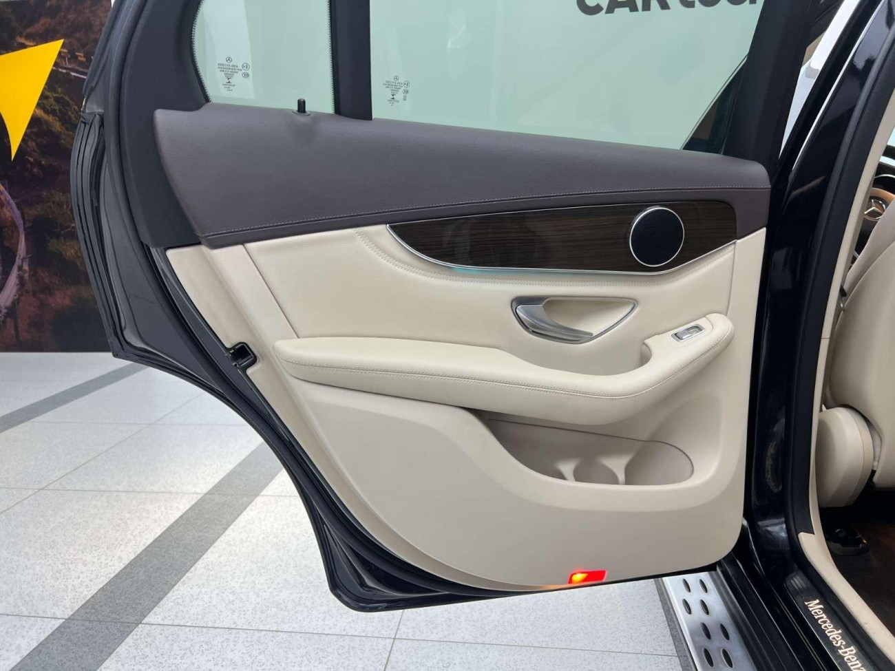 Mercedes-Benz GLC 260 L 2019