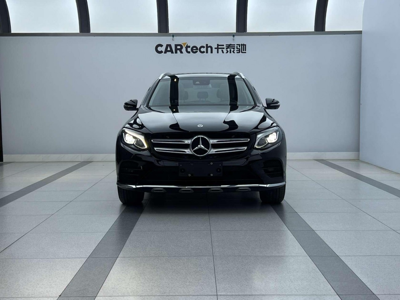 Mercedes-Benz GLC 260 L 2019