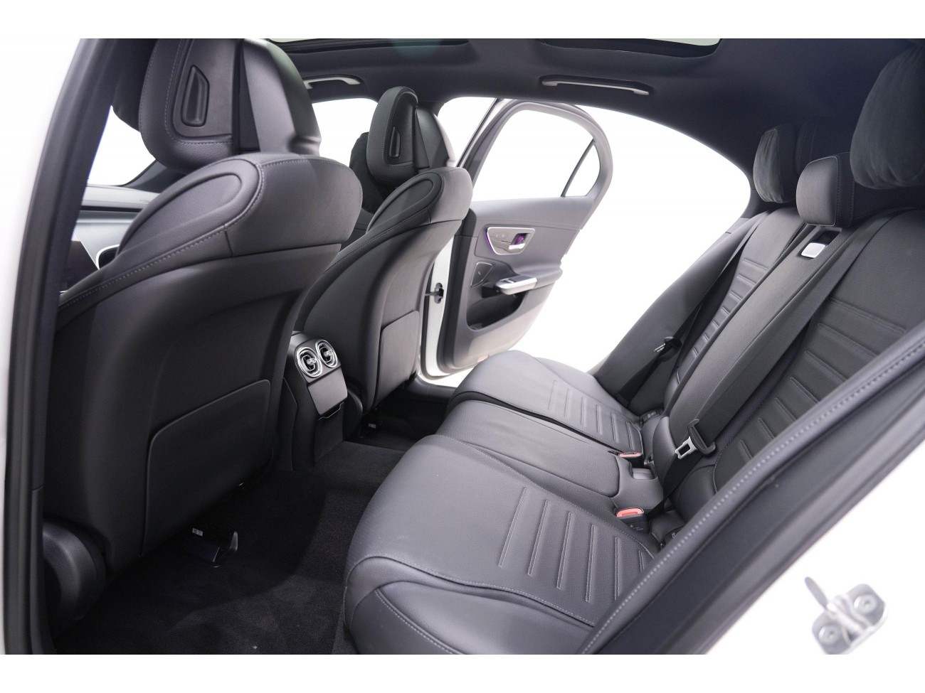 Mercedes-Benz C 260 L 2023