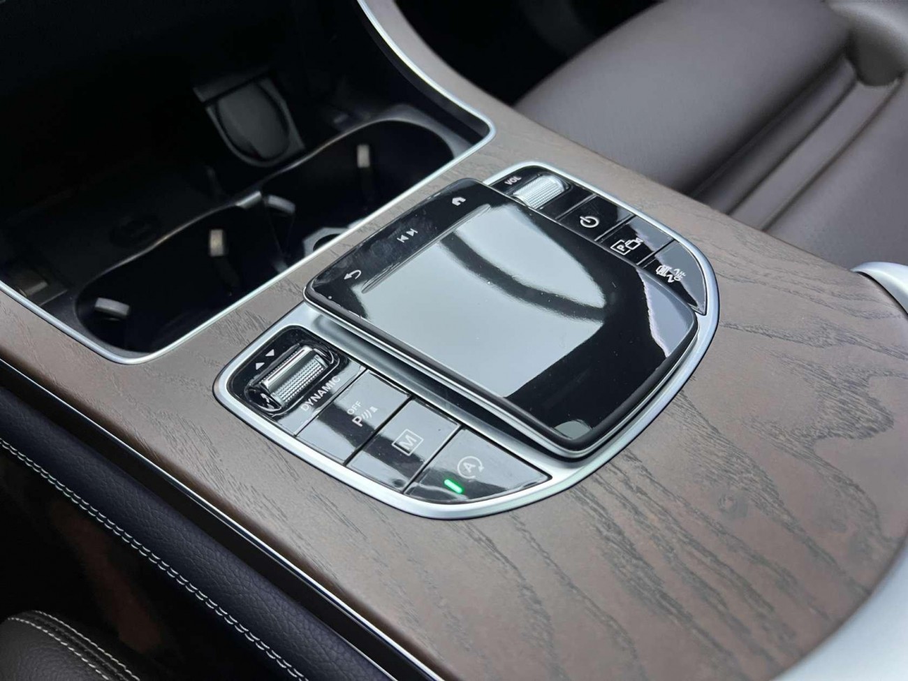 Mercedes-Benz GLC 300 L 2022