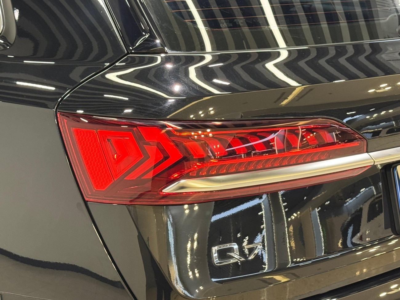 Audi Q7 45 TFSI 2024
