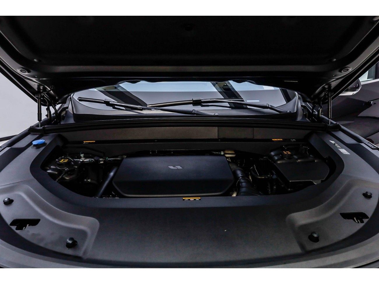 Li Auto L8 2025