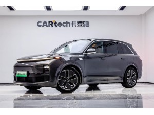 Li Auto L8 2025