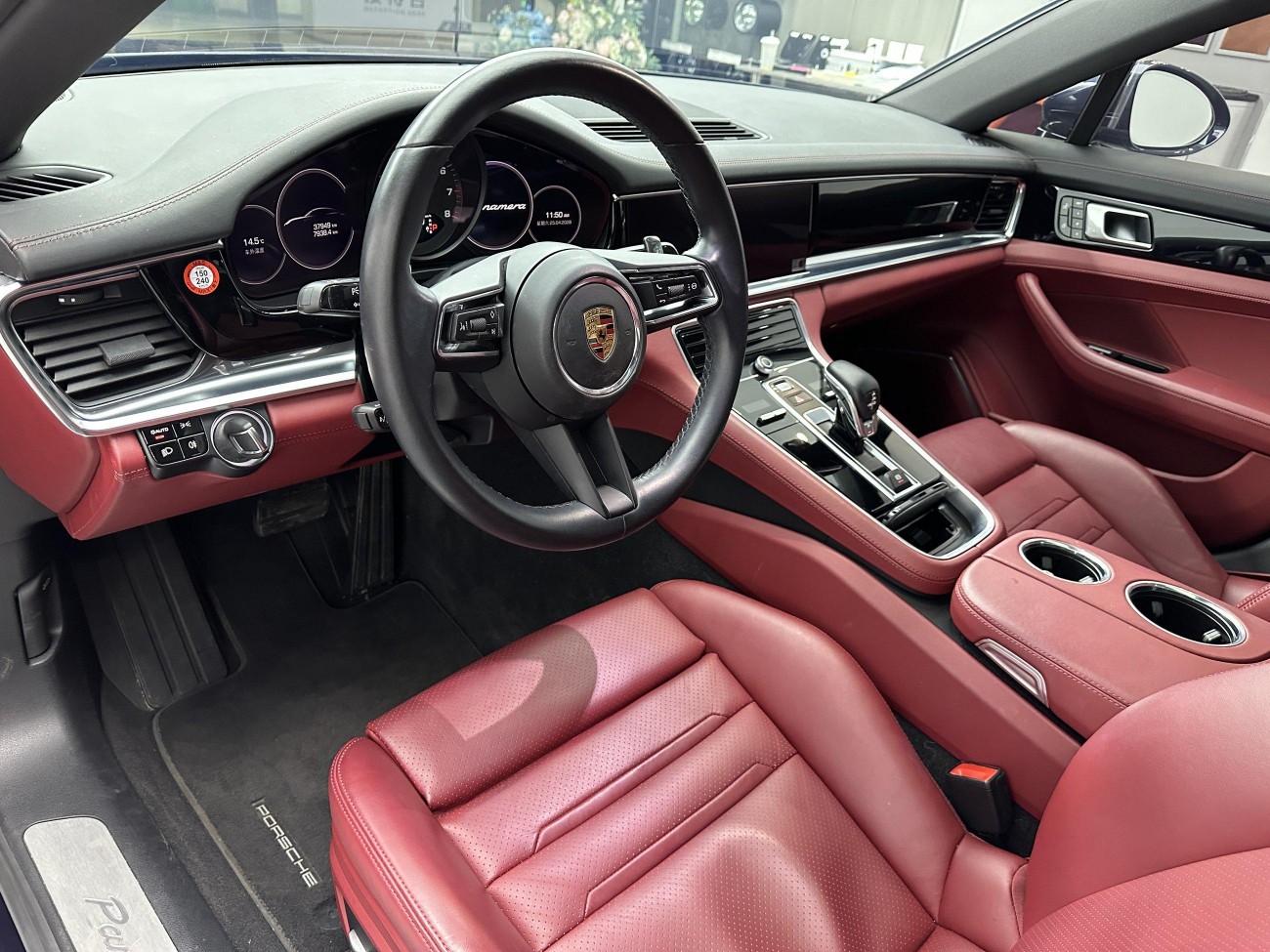 Porsche Panamera 2022
