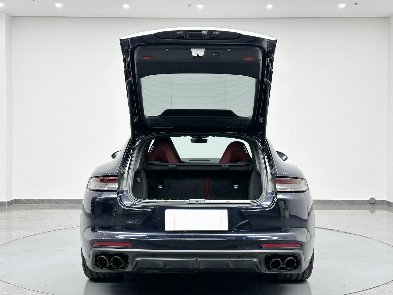 Porsche Panamera 2022