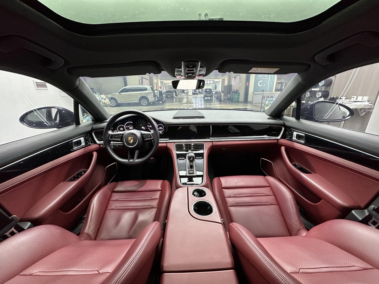 Porsche Panamera 2022
