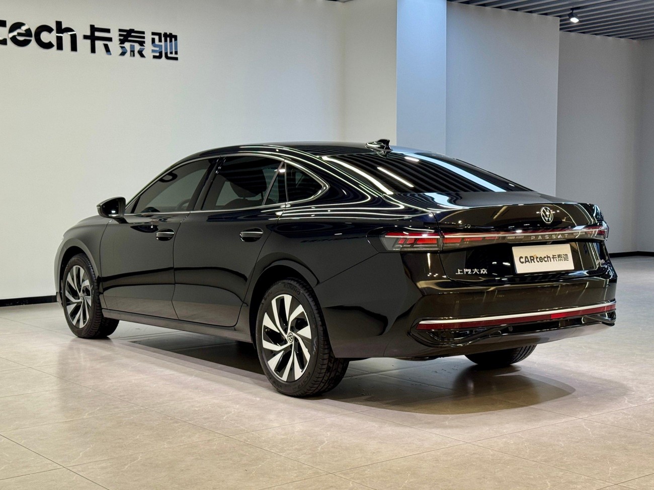 Volkswagen Passat 2025