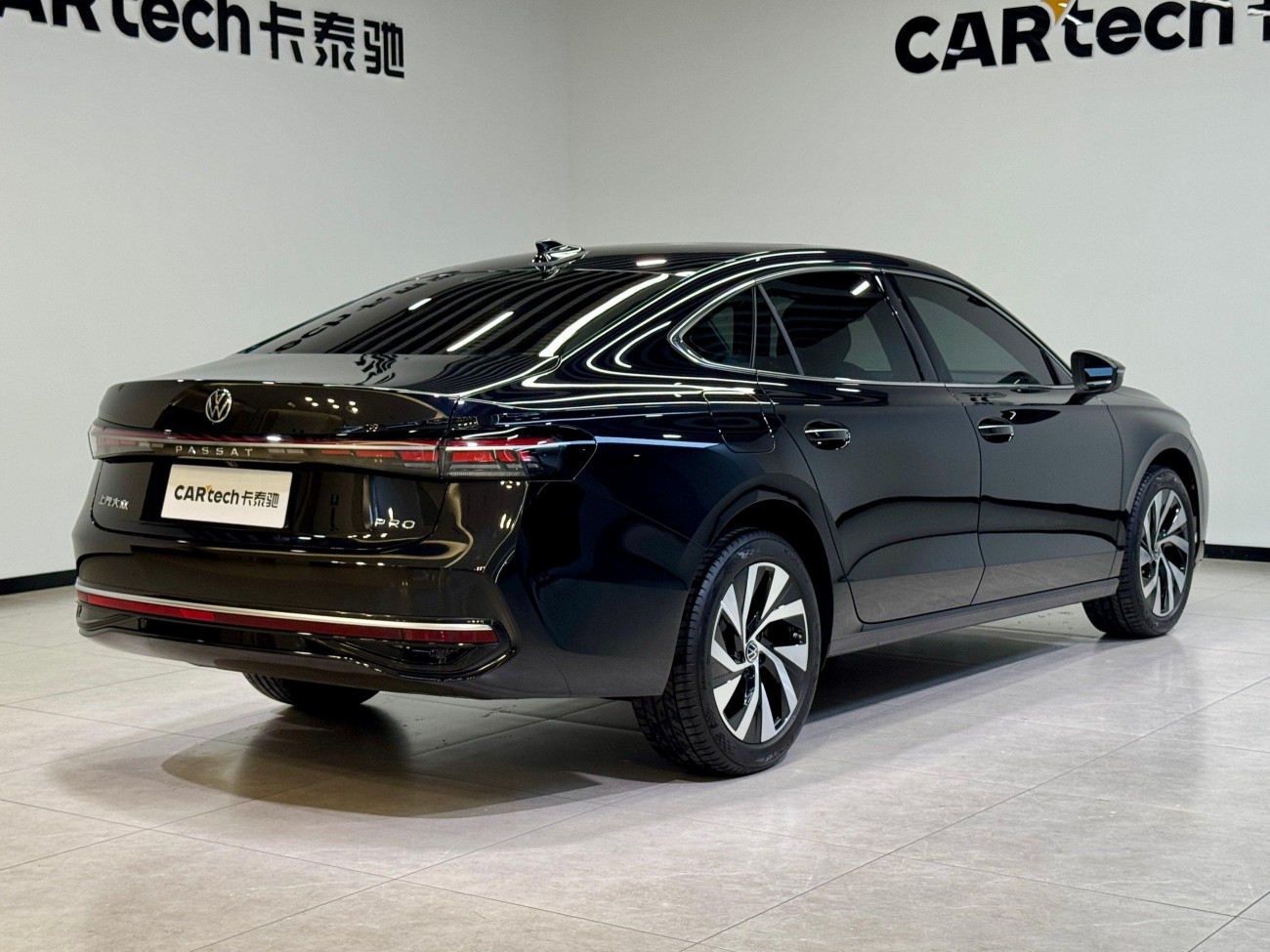 Volkswagen Passat 2025