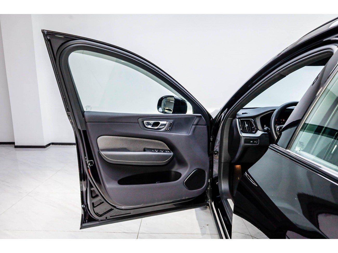 Volvo XC60 2024