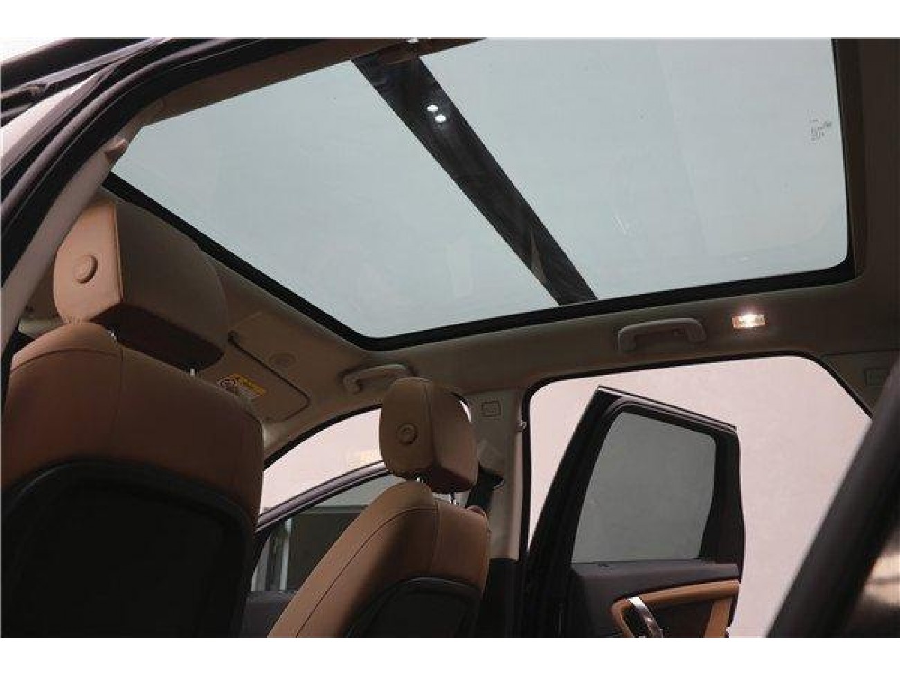 Land Rover Discovery Sport 2024