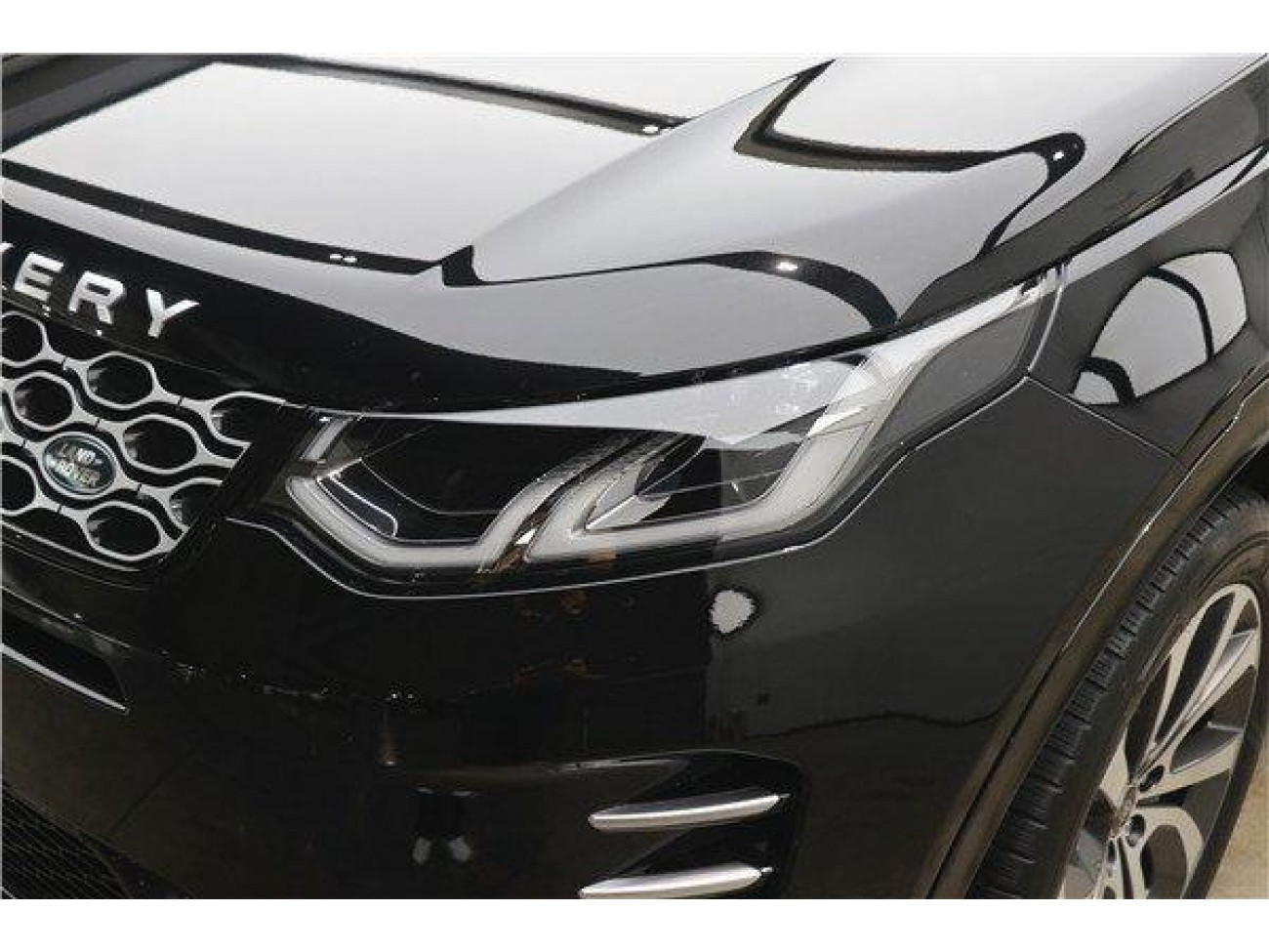 Land Rover Discovery Sport 2024
