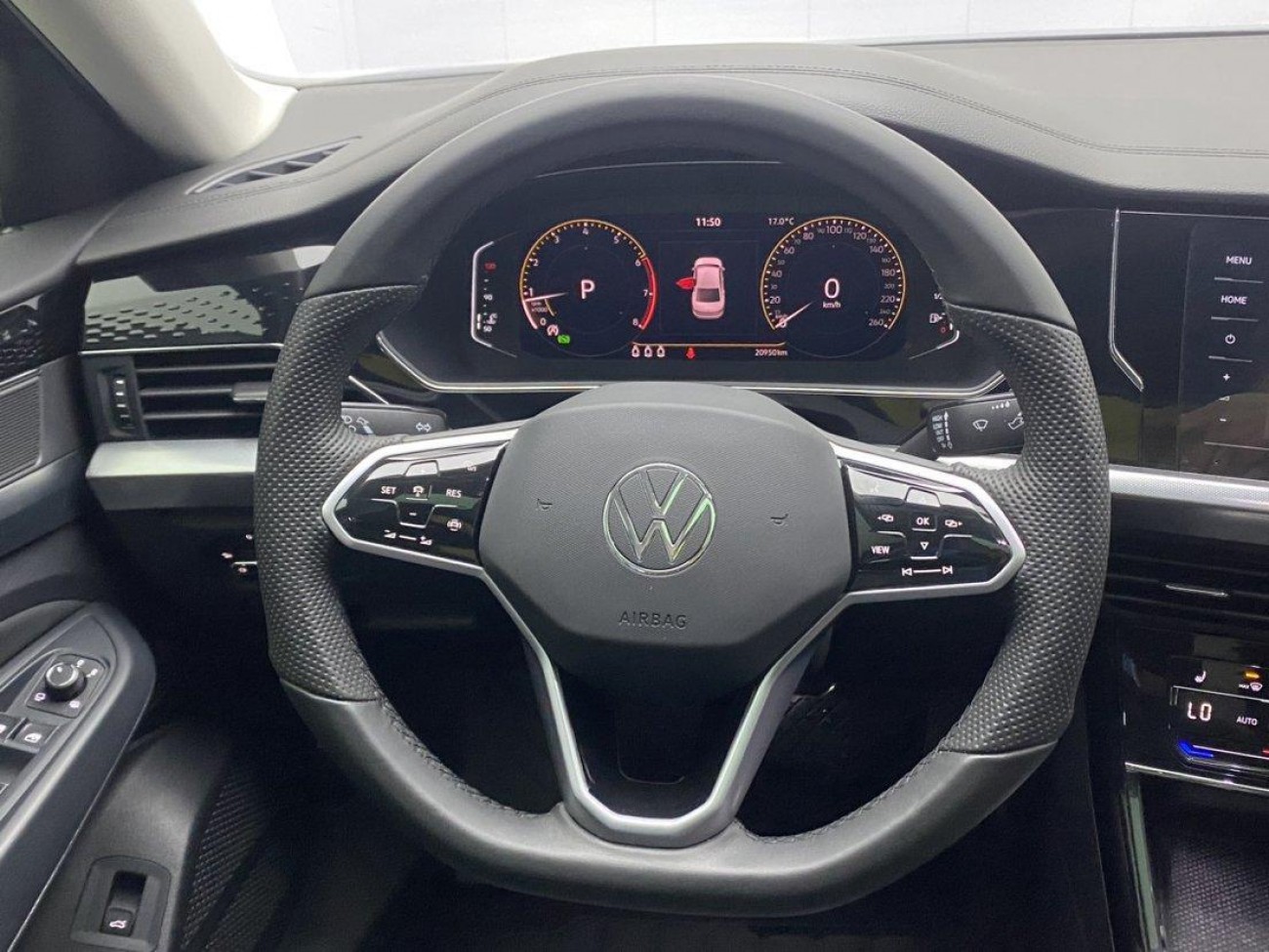 Volkswagen Passat 2024