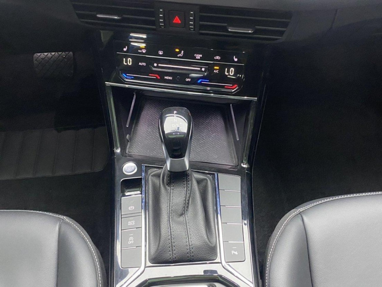 Volkswagen Passat 2024