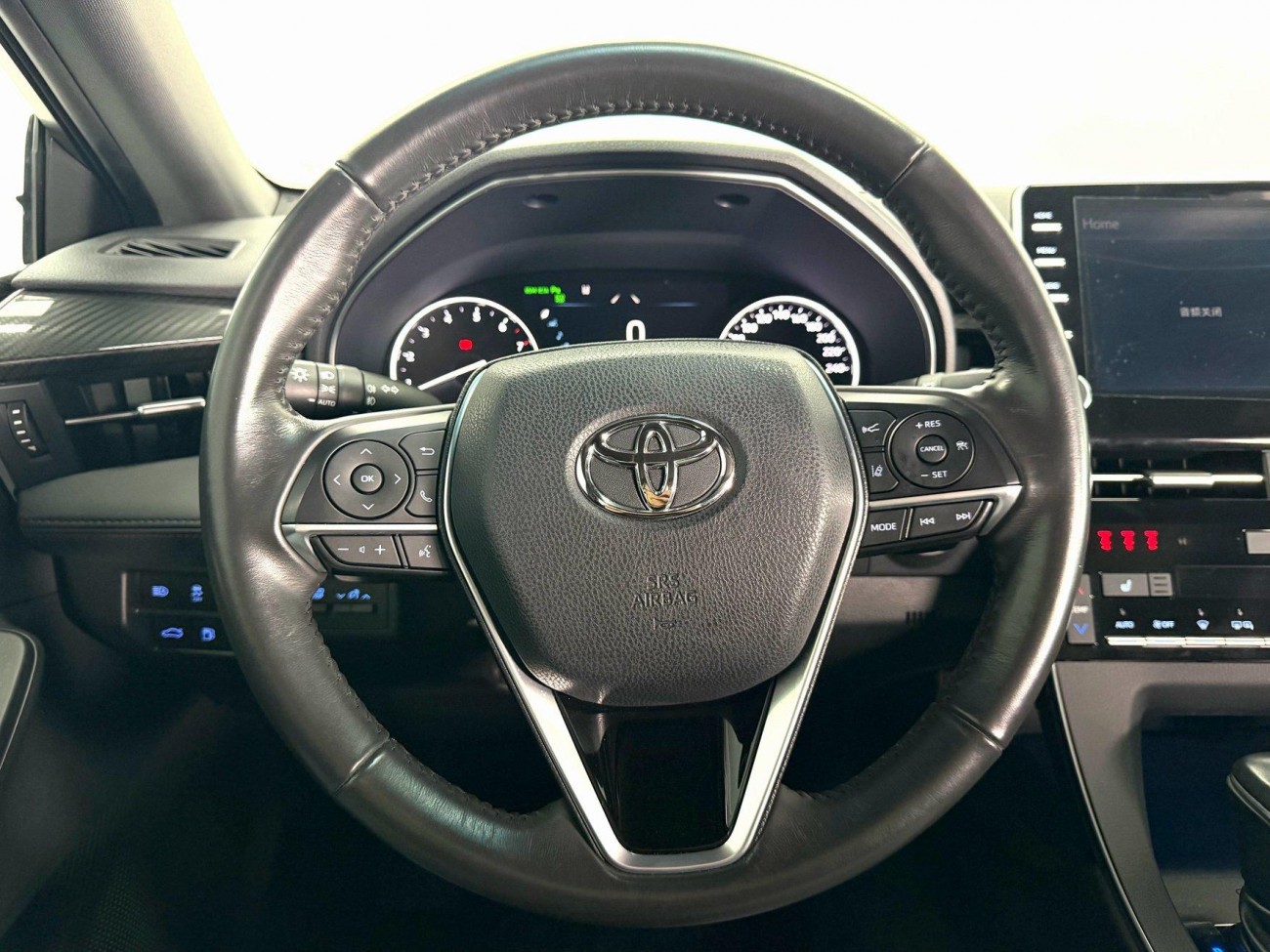 Toyota Avalon 2022