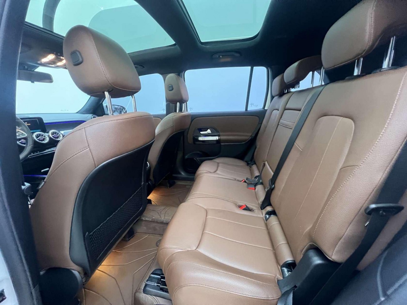Mercedes-Benz GLB 2023