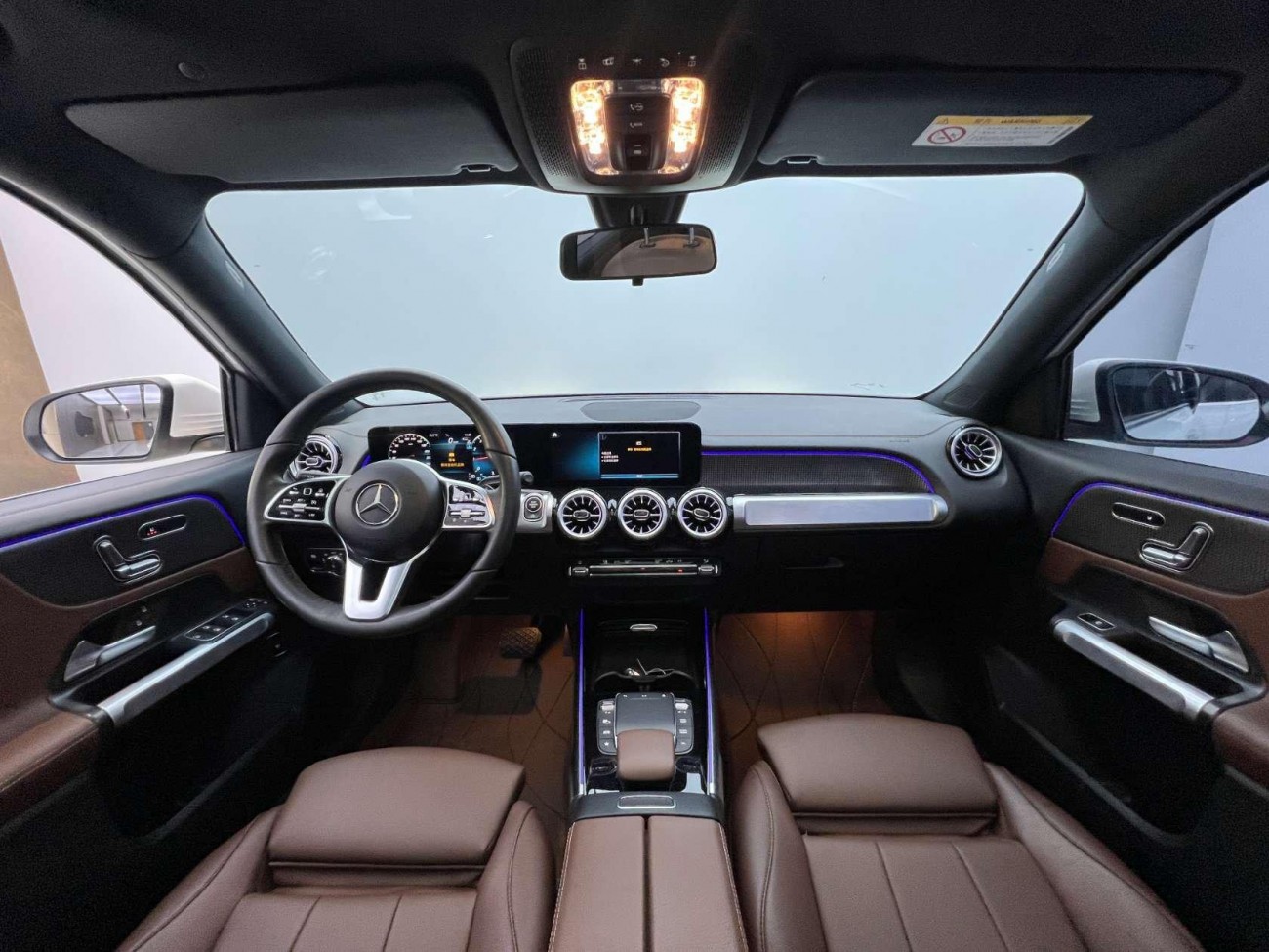 Mercedes-Benz GLB 2023