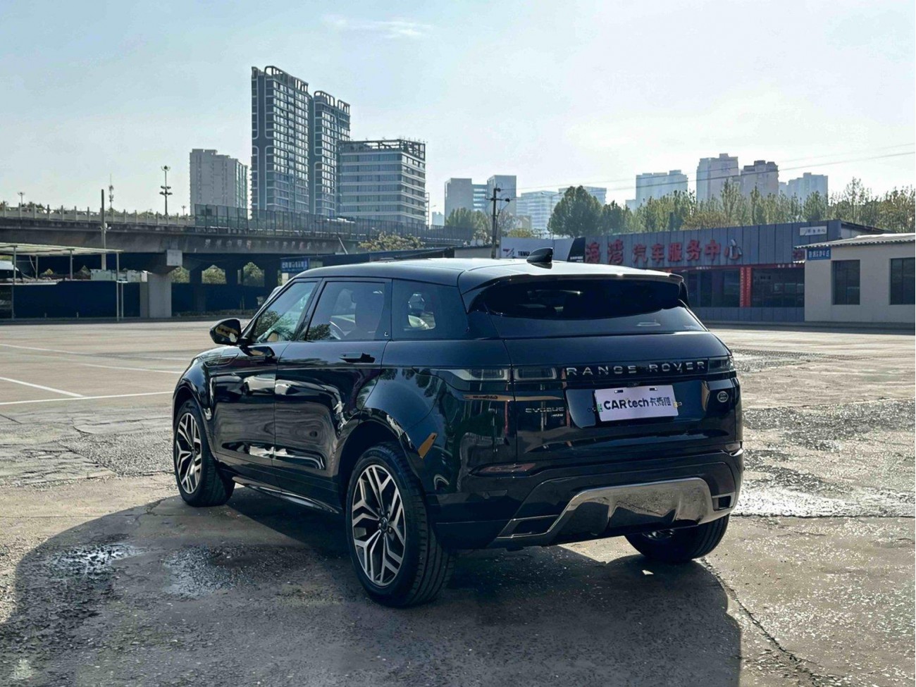 Land Rover Range Rover 2023