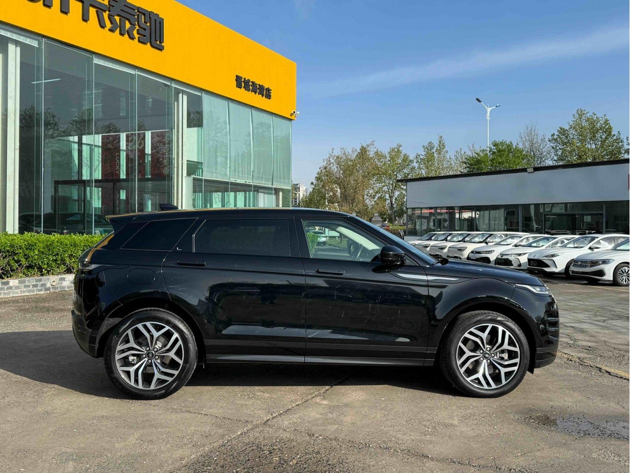 Land Rover Range Rover 2023