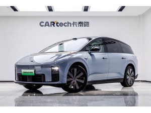 Li Auto i8 2025
