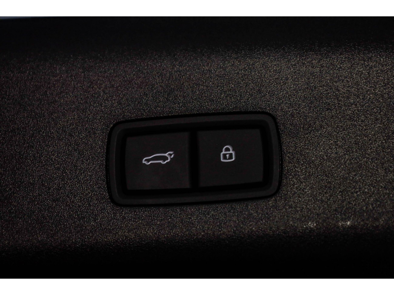 Li Auto i8 2025