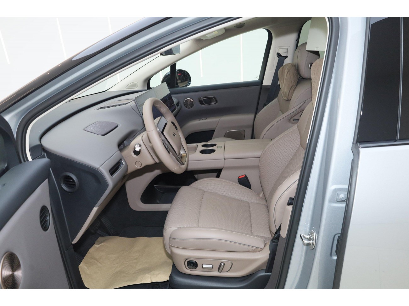 Li Auto i8 2025