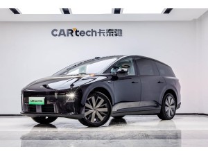 Li Auto i8 2025