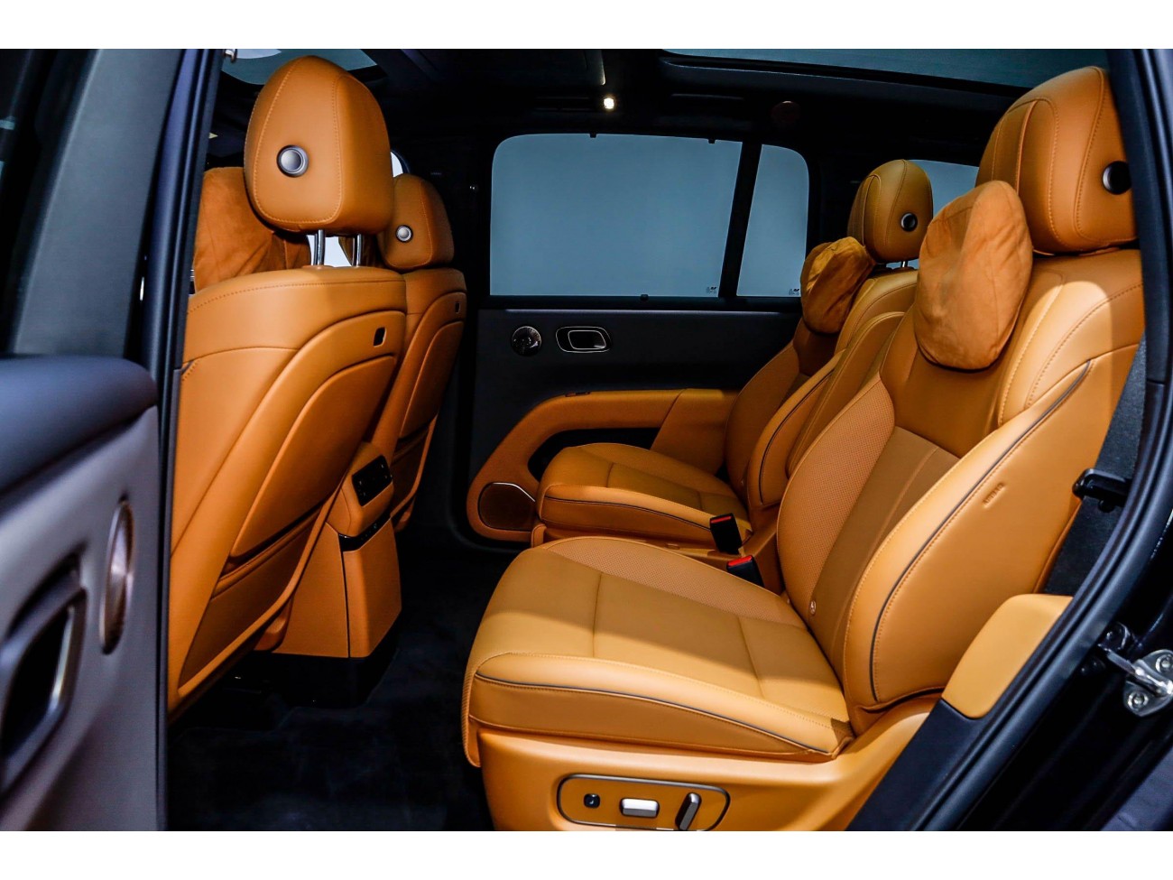 Li Auto i8 2025