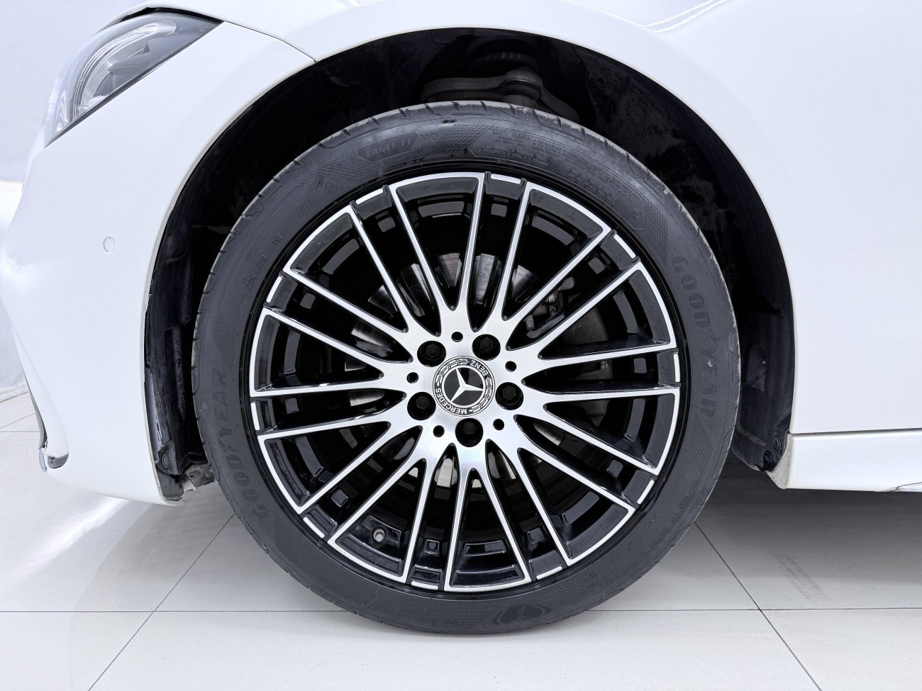 Mercedes-Benz C 200 L 2023