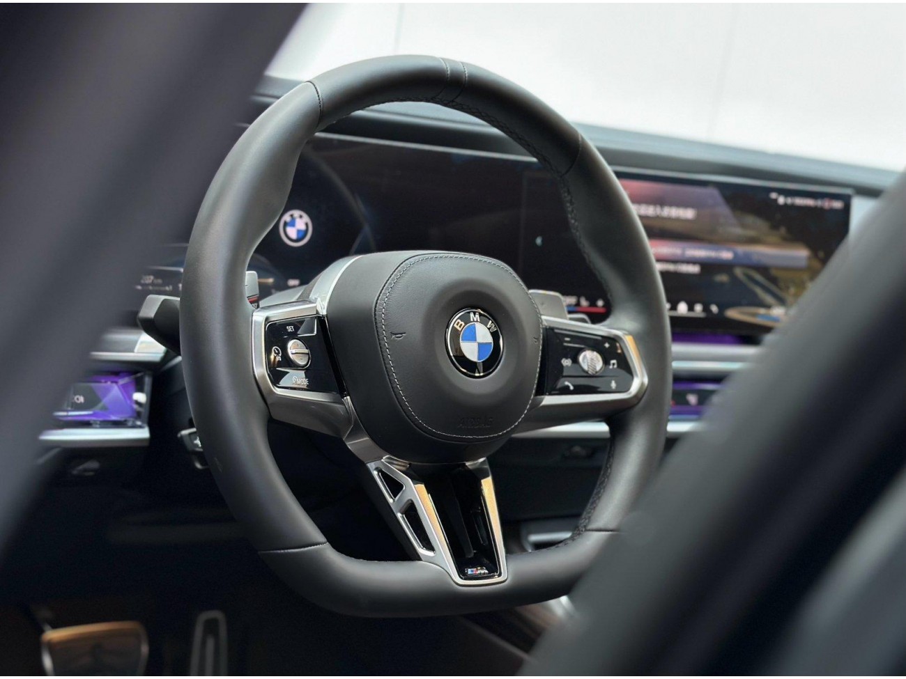 BMW 735Li 2024