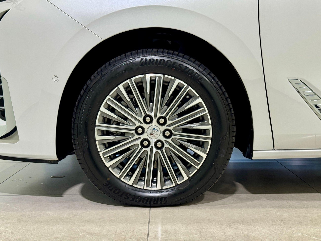 Buick GL8 2025