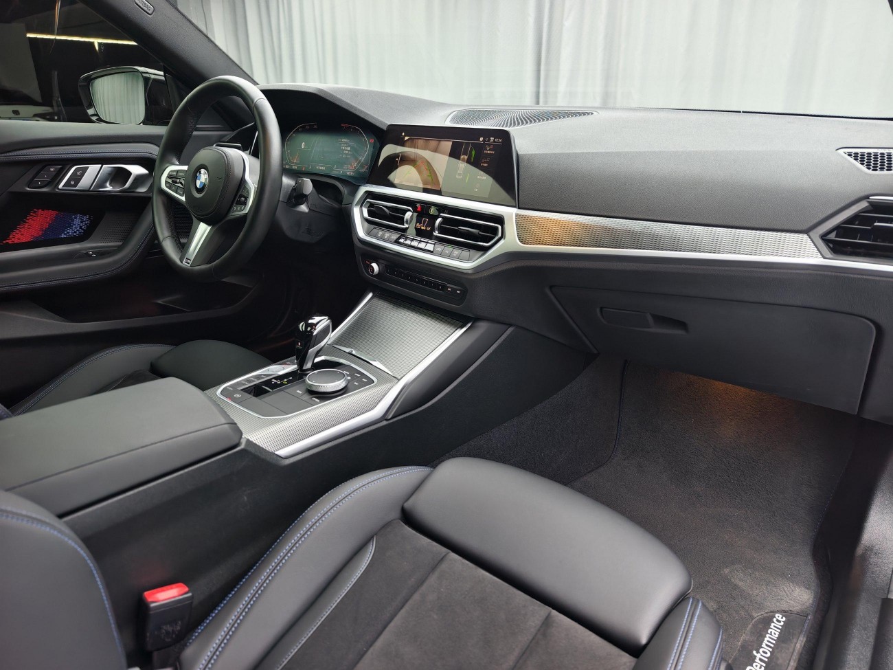 BMW 225i 2022