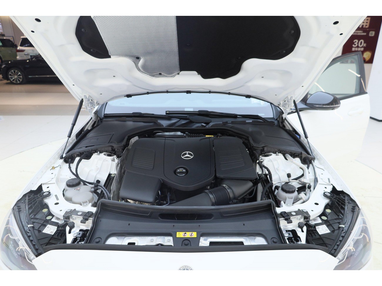 Mercedes-Benz C 260 L 2024