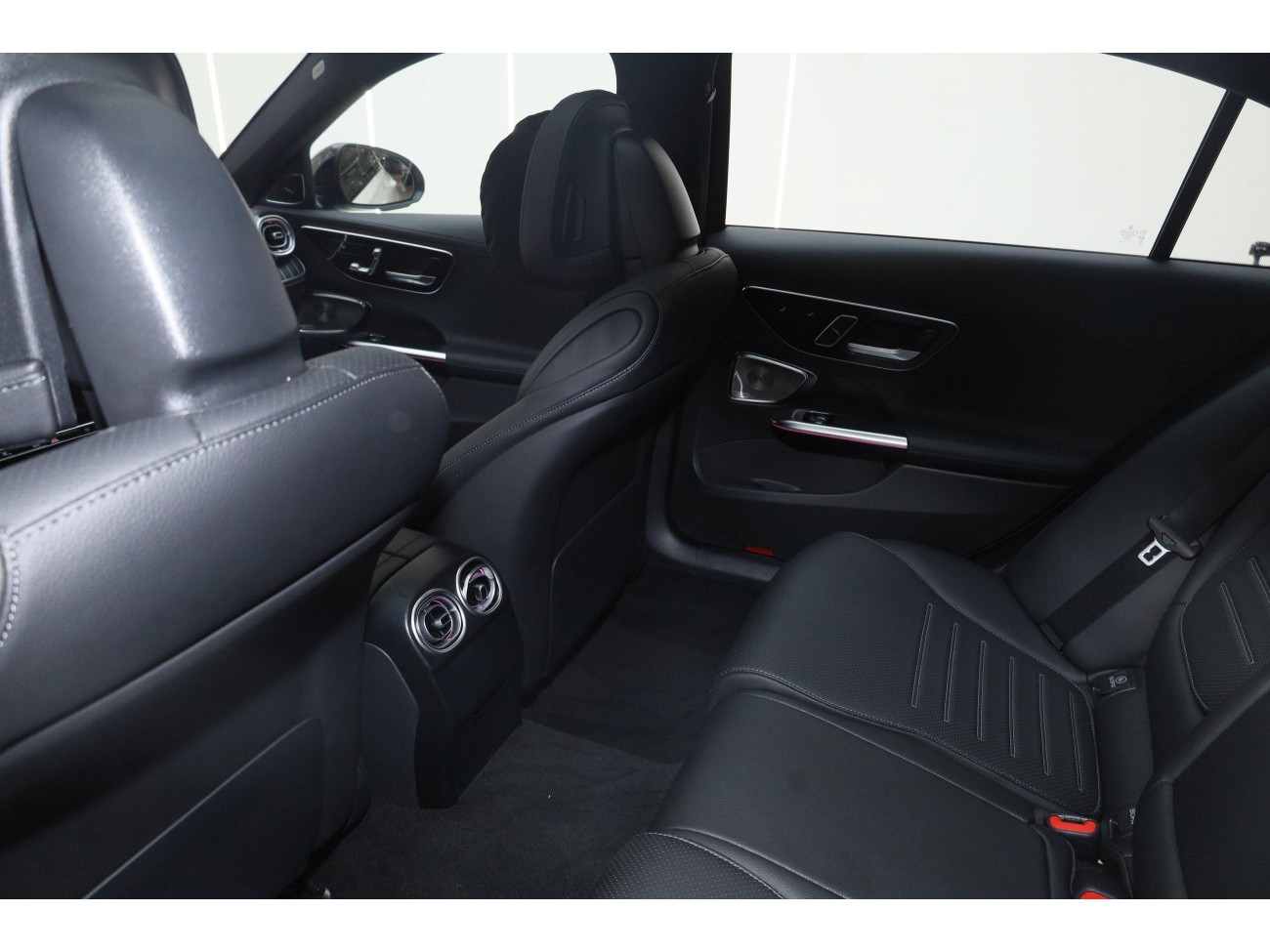 Mercedes-Benz C 260 L 2024