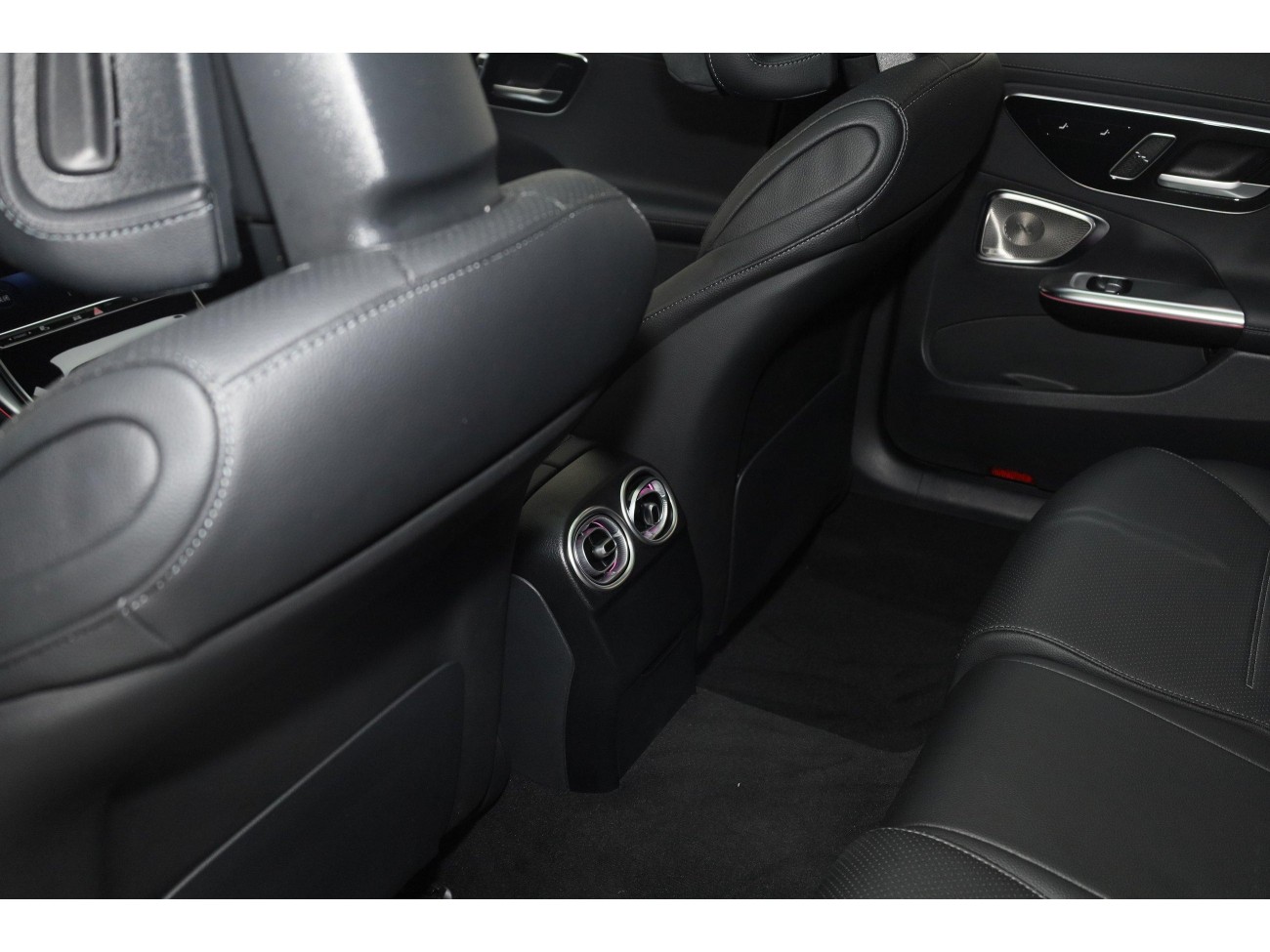 Mercedes-Benz C 260 L 2024
