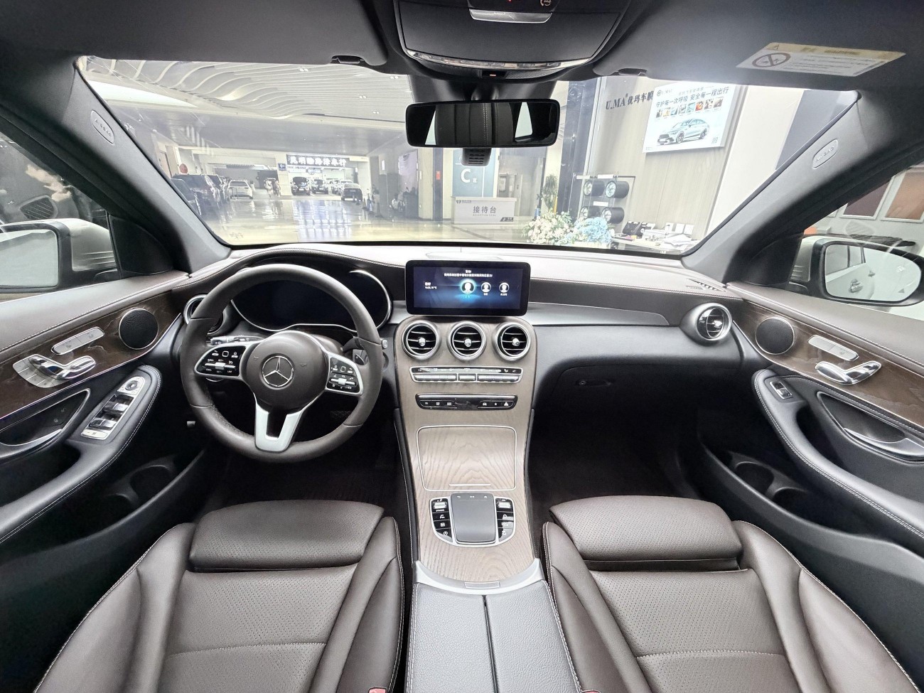 Mercedes-Benz GLC 300 L 2020