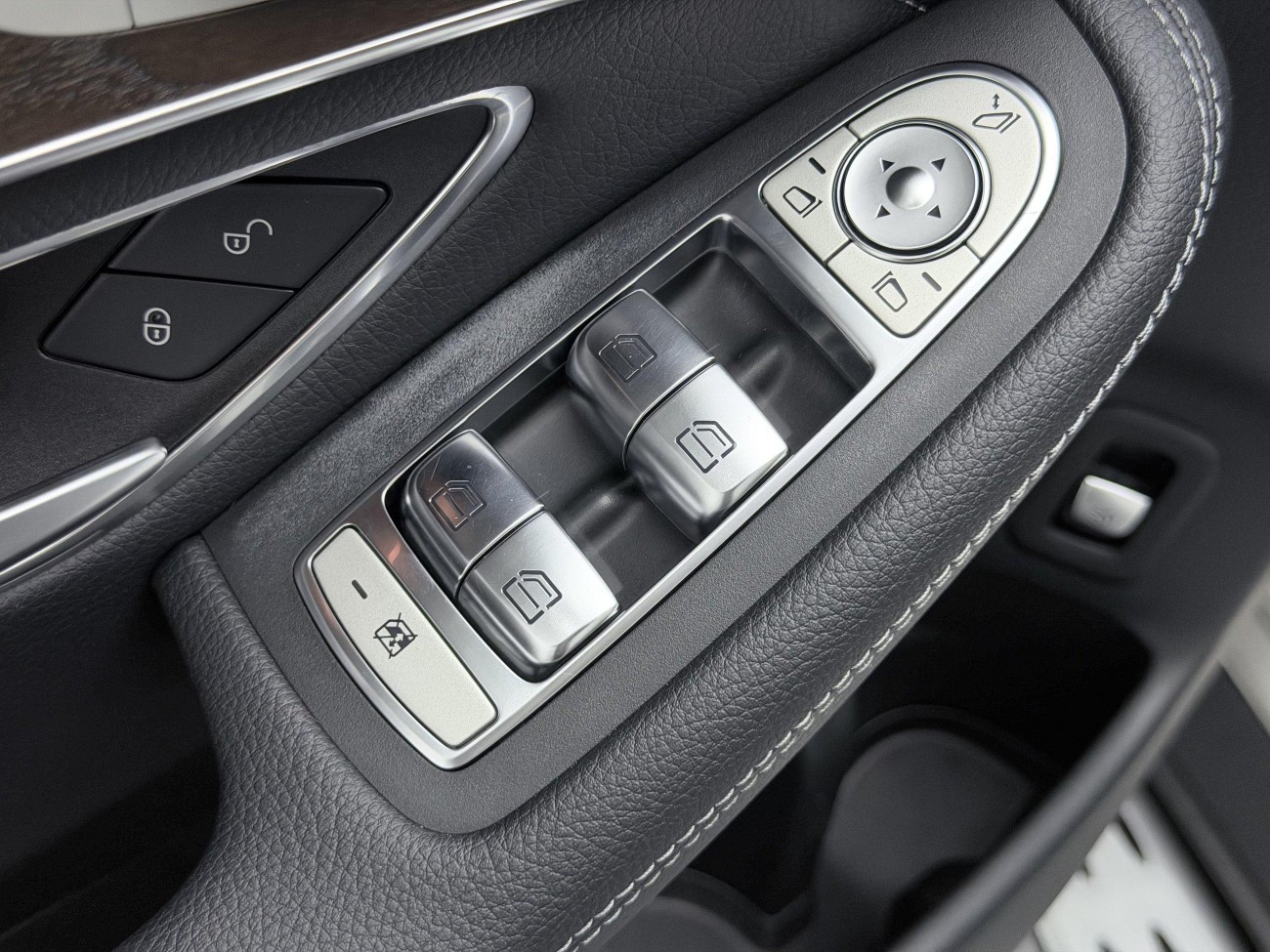 Mercedes-Benz GLC 300 L 2020