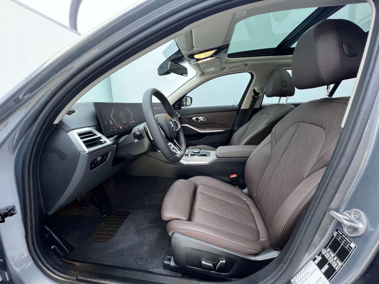 BMW 330Li 2025