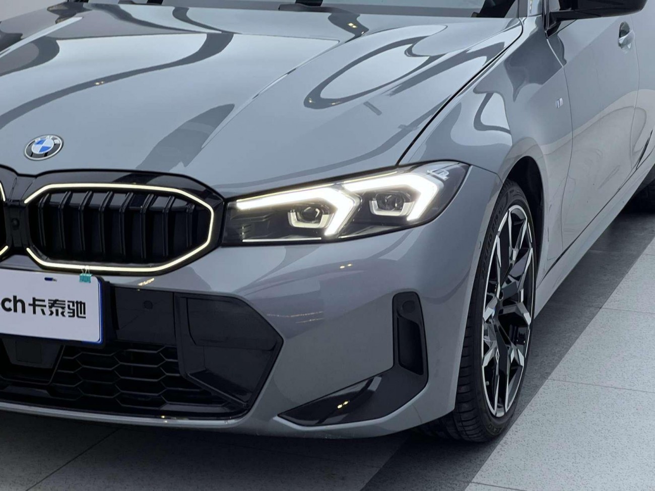 BMW 330Li 2025