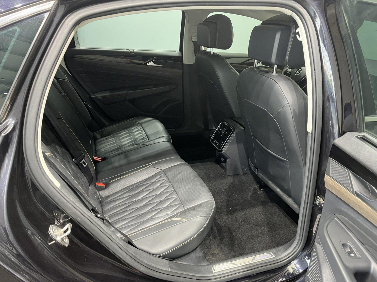 Volkswagen Passat 2021