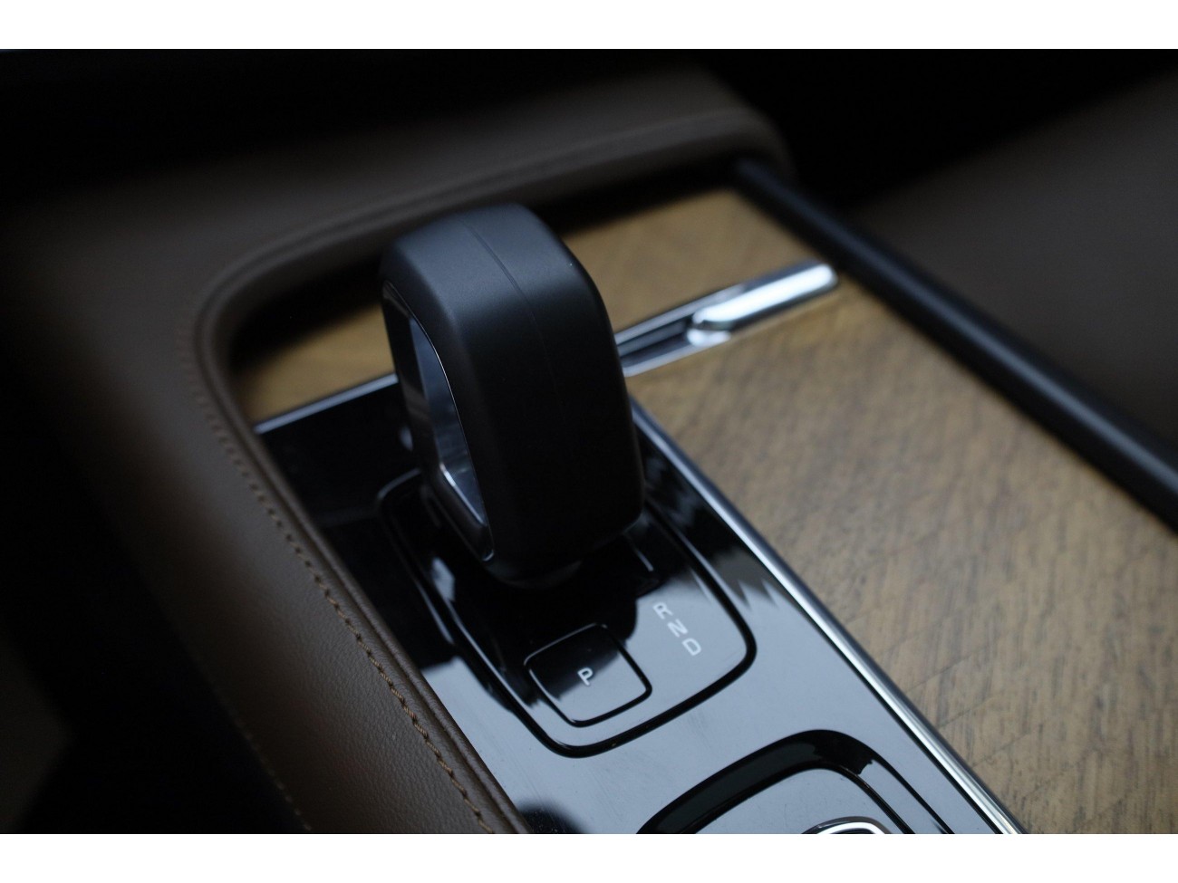 Volvo S90 2025
