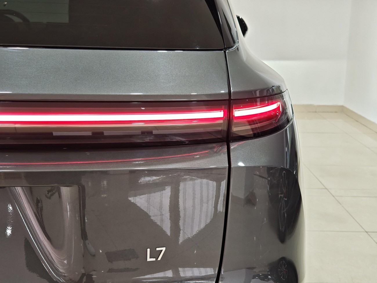 Li Auto L7 2024